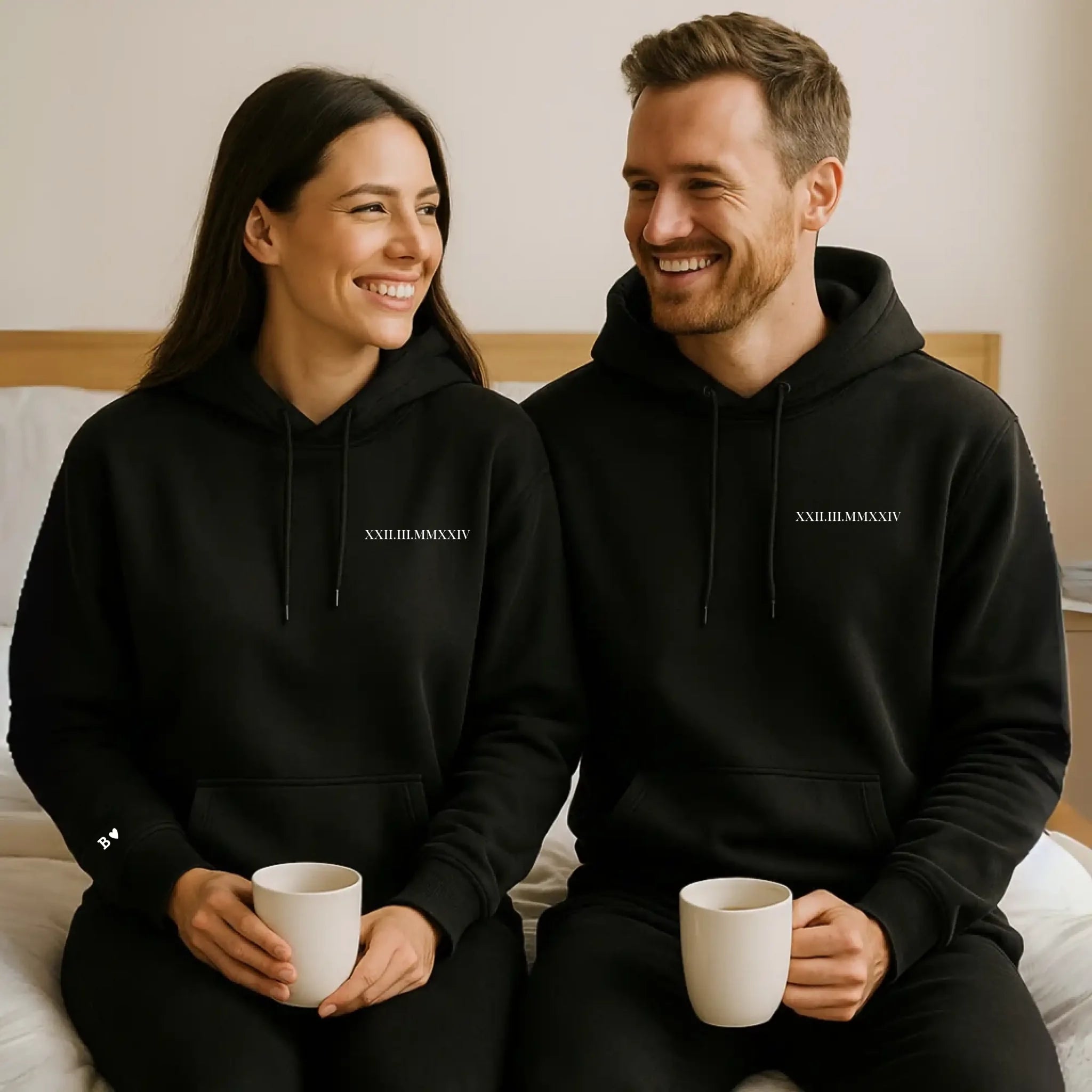 Paar-Romische-Hoodie-3