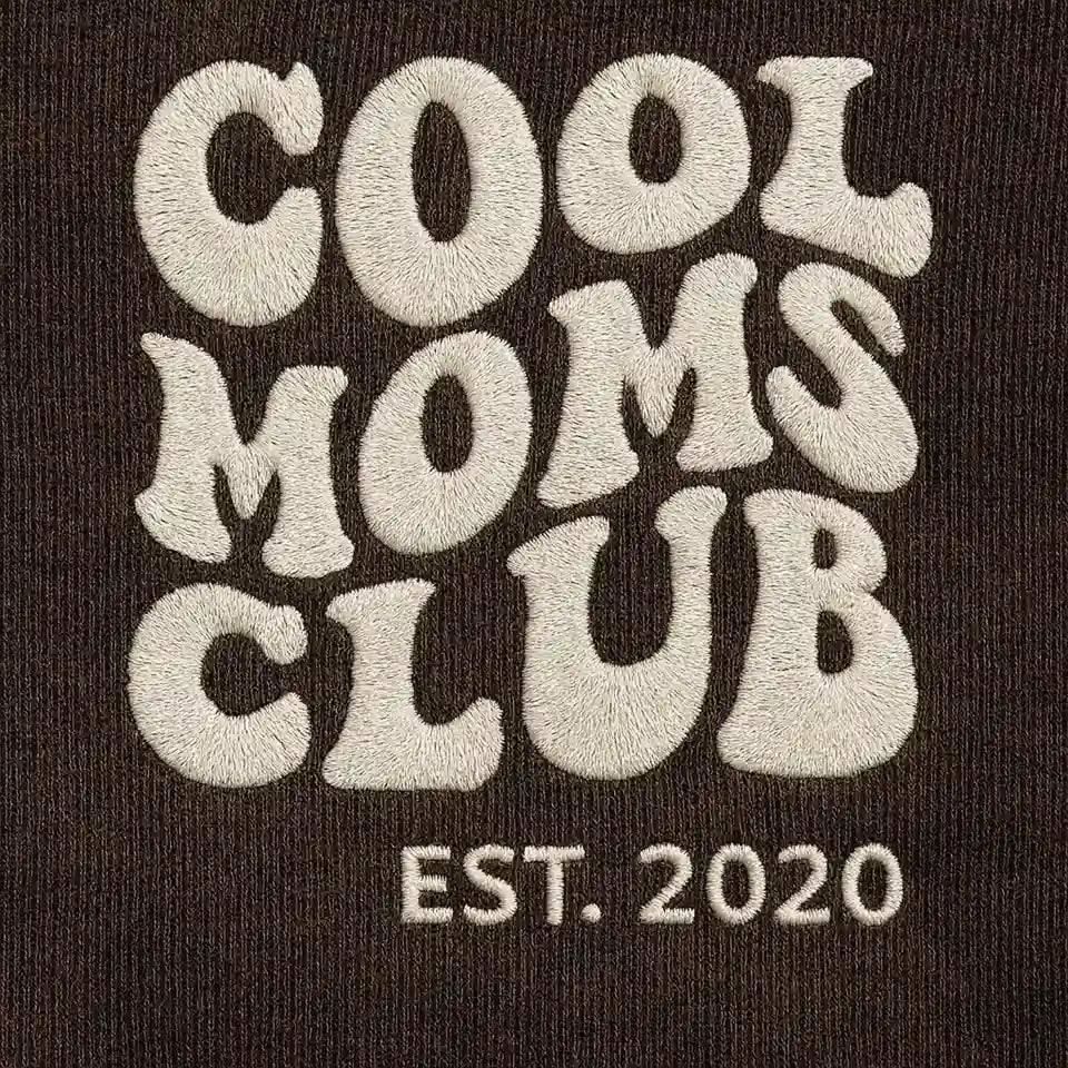 “Cool Moms Club“ - Personalisiertes Sweatshirt mit Kindernamen und Datum