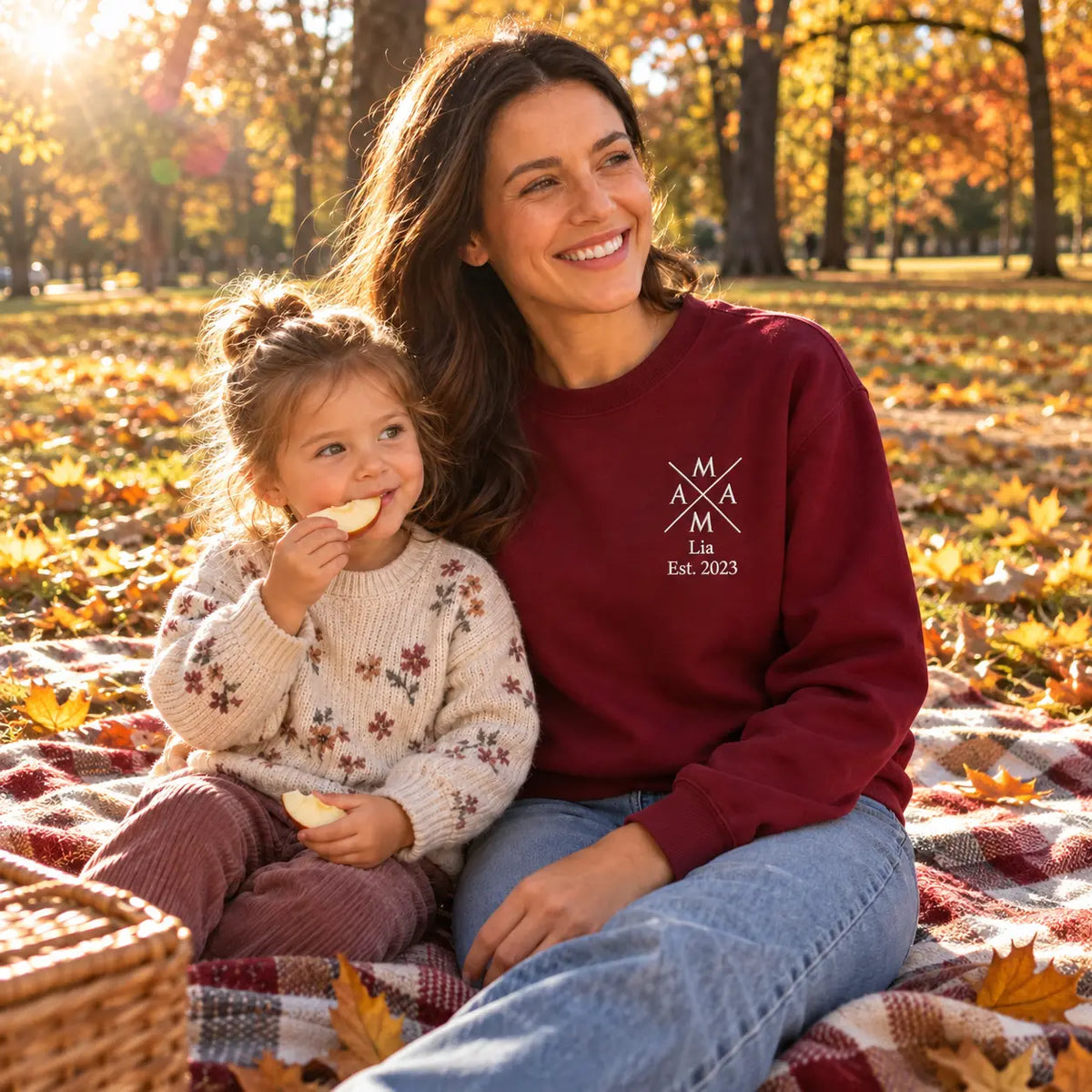 "Mama Crossed” - Personalisiertes Sweatshirt mit Kindernamen und Datum